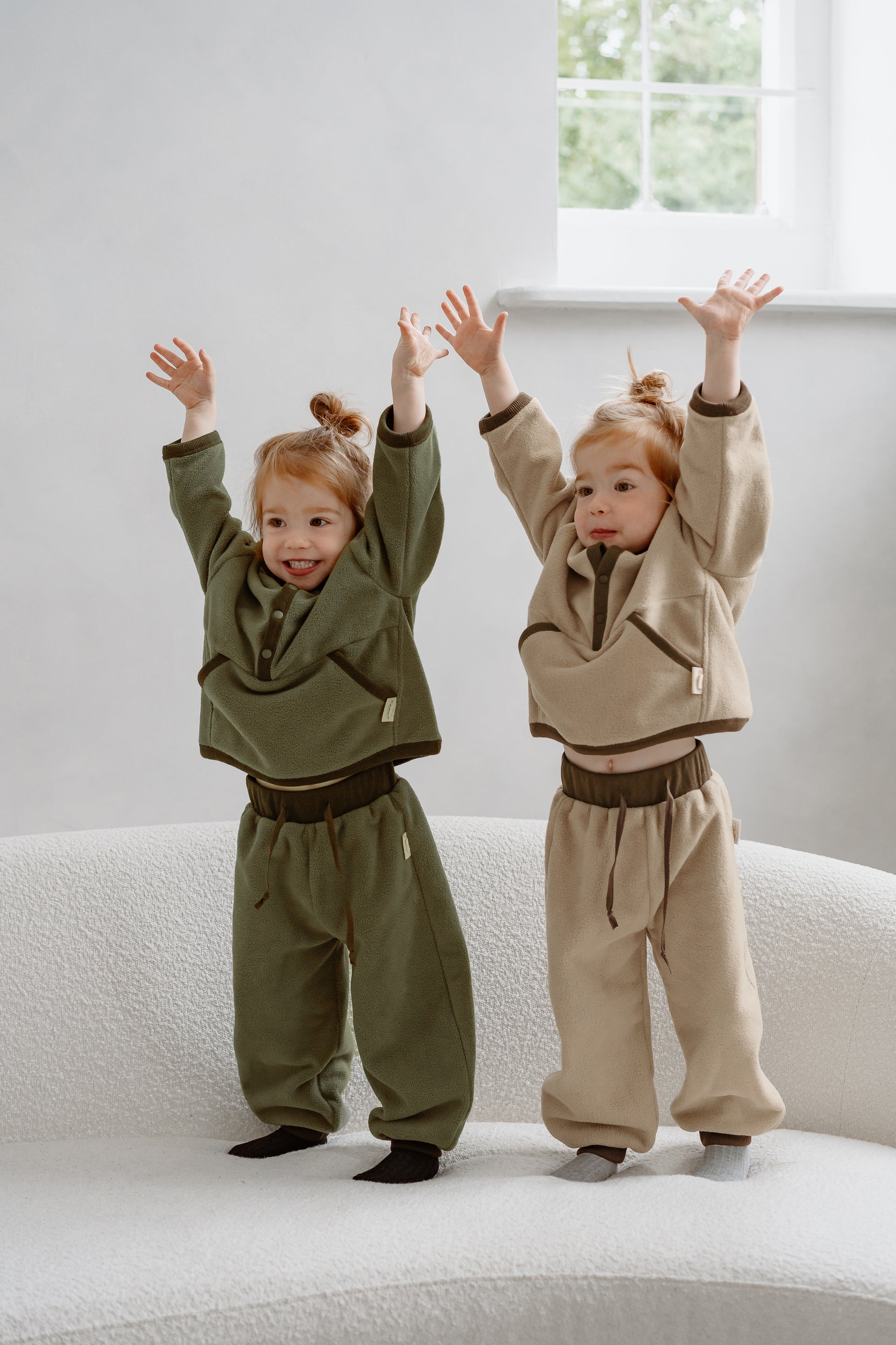 New Arrival – Fleece Sweatshirt & Joggers Set