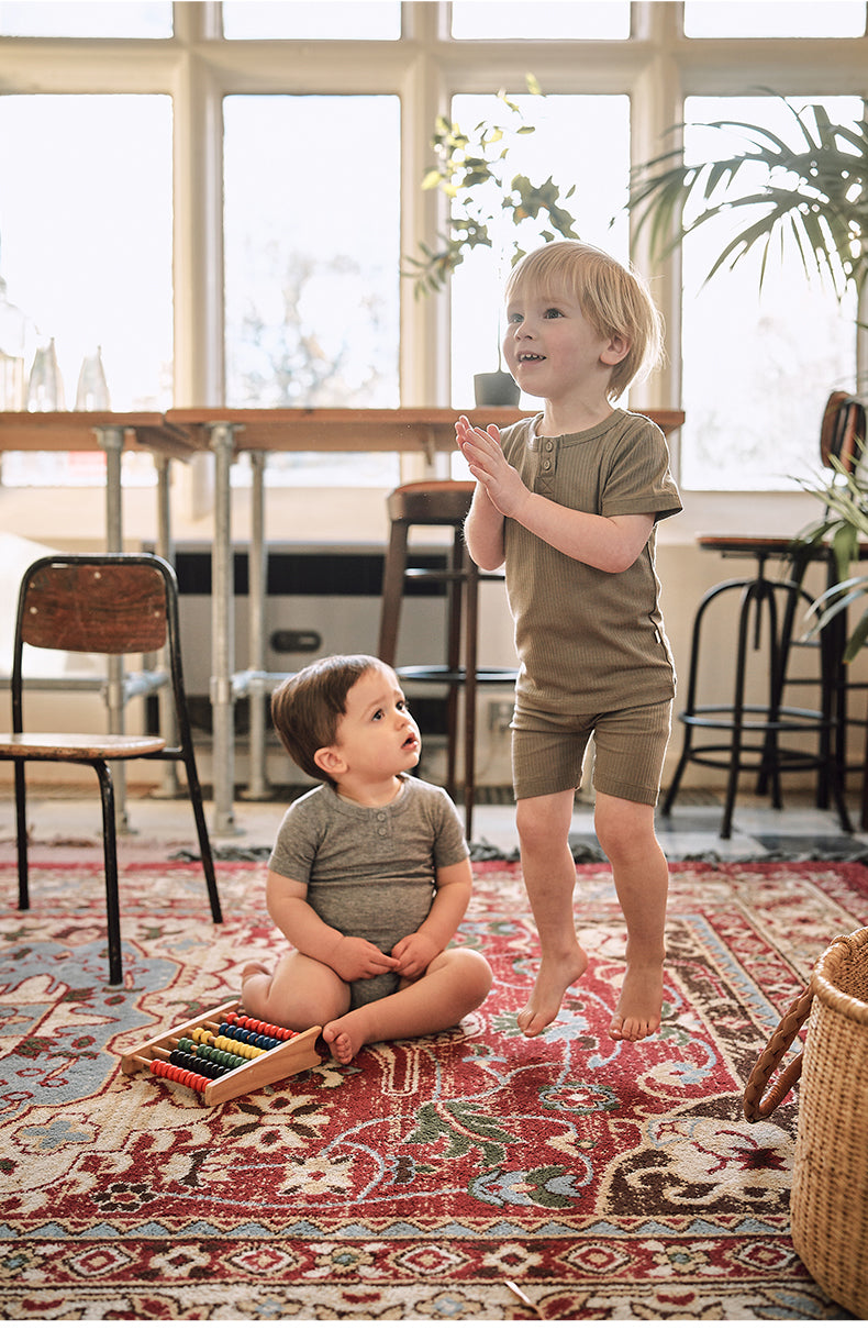 Essential Baby Basewear Set – Silky Soft Tee & Bottoms